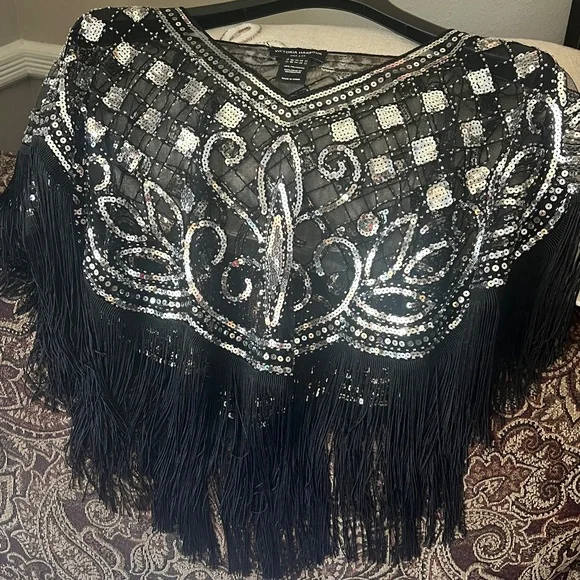 New, no tags Victoria Harbour Sequin Fringe Top. Perfect accessory - Picture 6 of 8